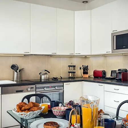 Rue Honore Chevalier - Two Bedroom